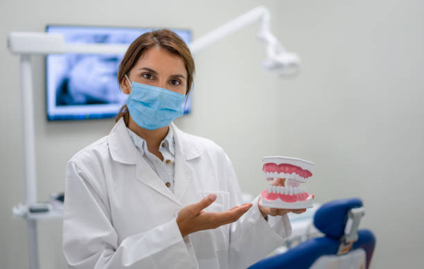 Best Emergency Gum Treatment in Elburn, IL